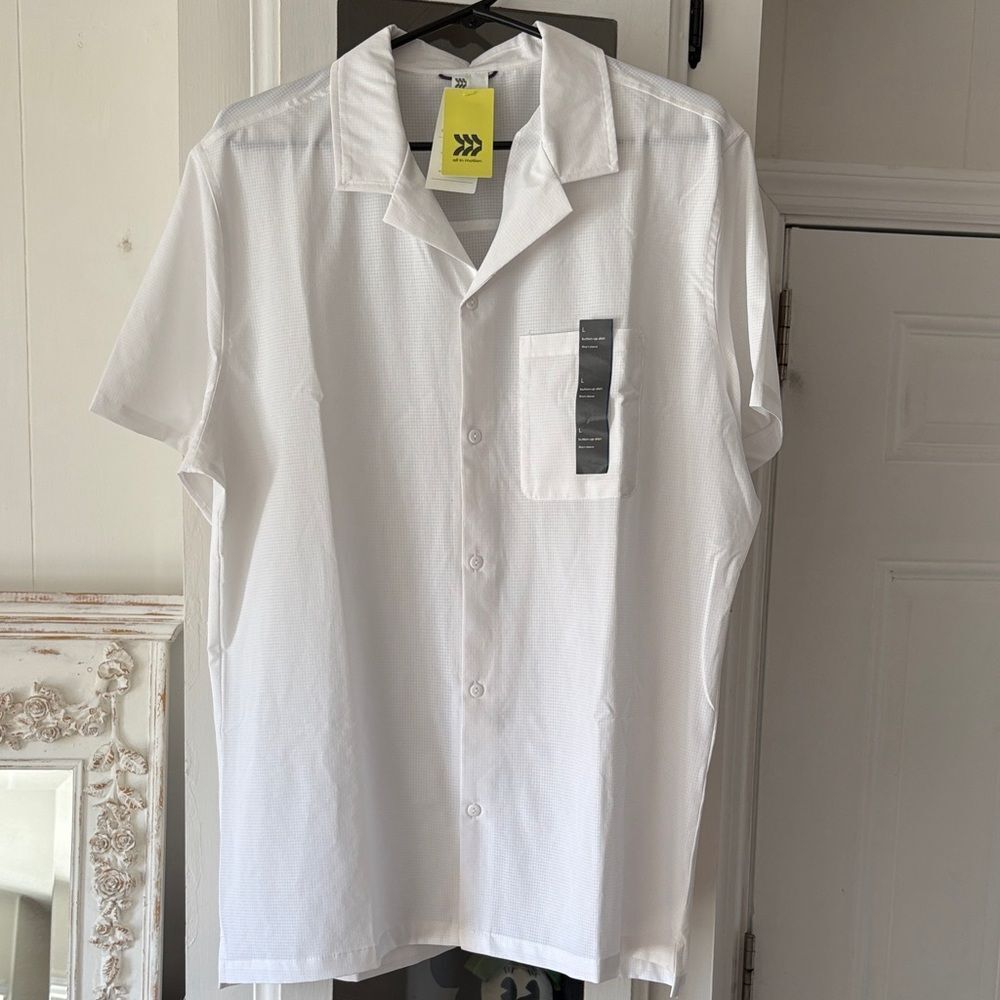 All in Motion Classic White Men's Casual Button Down Shirt size L